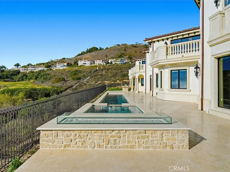 31909 Emerald View Dr — Photo 33