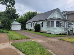1312 Tyler St, Sandusky, OH 44870