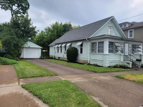 1312 Tyler St, Sandusky, OH 44870