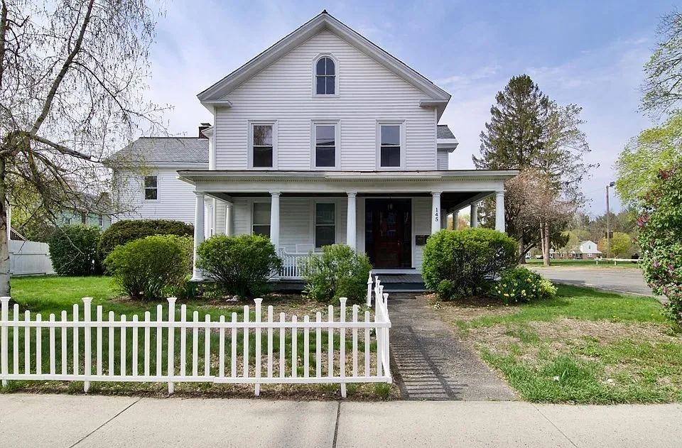 145 Pleasant St #2