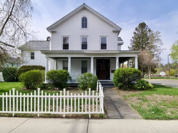 145 Pleasant St #2, Easthampton, MA 01027