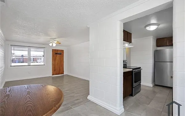 1096 Strickland Bridge Rd — Photo 11