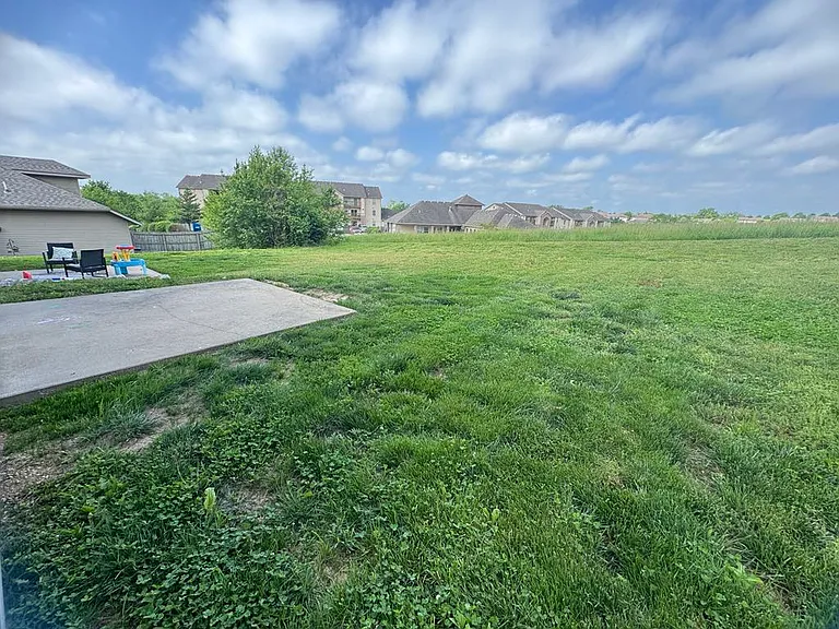 1103 N Missouri Dr — Photo 3