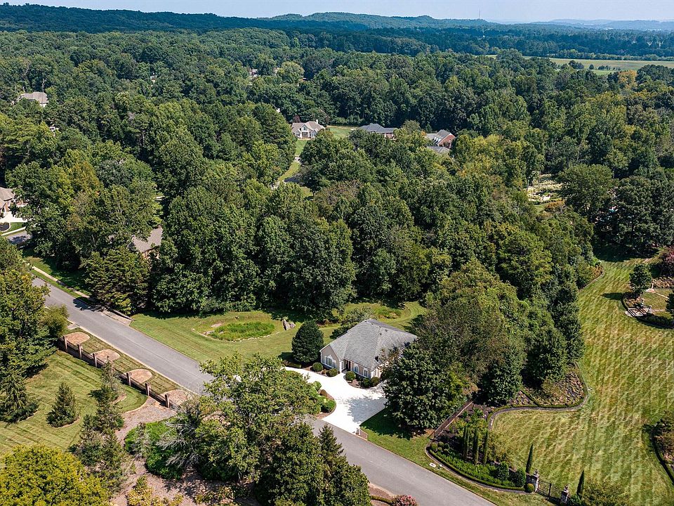 210 Anatole Ln NW, Cleveland, TN 37312 Zillow