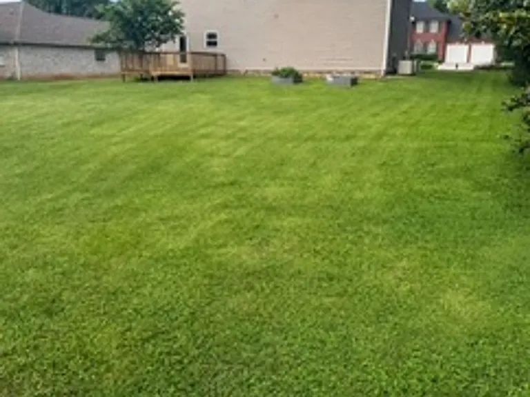 815 Westridge Cir — Photo 36