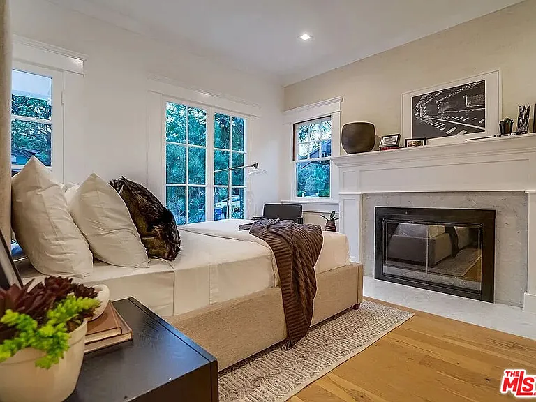 1524 N Sierra Bonita Ave — Photo 9