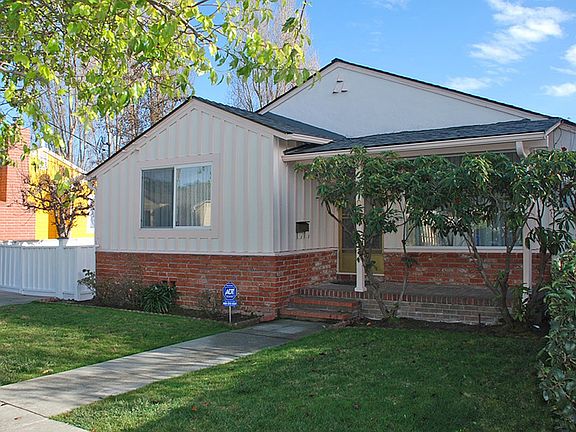 3rd image of 6108 Santa Cruz Ave
