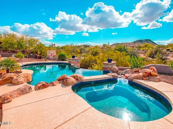 8596 S SAN FILIPE Drive, Goodyear, AZ 85338
