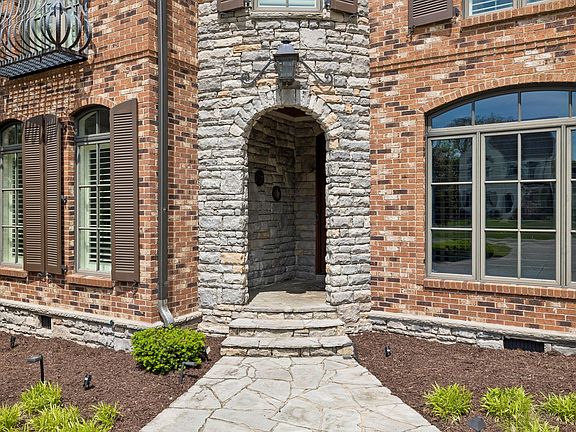 5th image of 1916 Overhill Dr #A