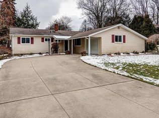 2532 Abington Rd, Akron, OH 44333