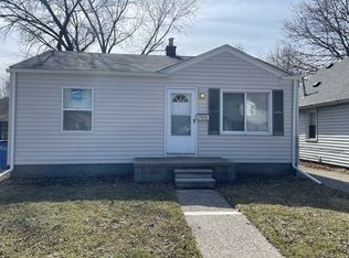 7576 Chalmers Ave, Warren, MI 48091