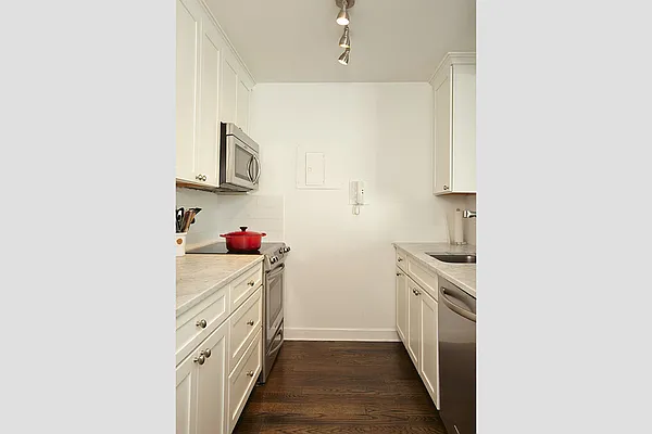 Sold by Stribling | media 20