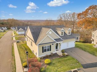 90 Apple Gate UNIT 9, Southington, CT 06489