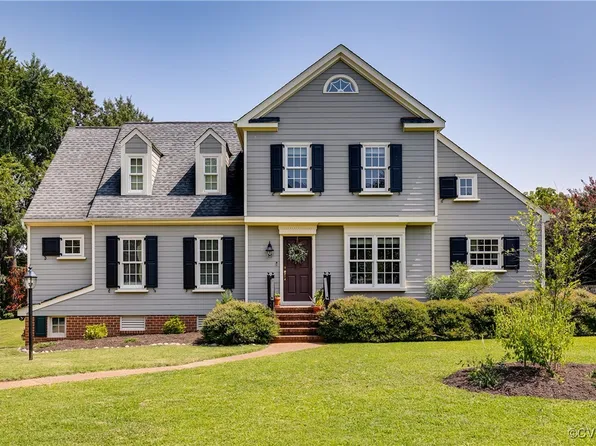 137 Waterfront Dr, Colonial Heights, VA 23834