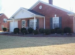 9 Saint Thomas Ct, Greer, SC 29651