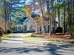 1033 Lake Point Ln, Birmingham, AL 35244