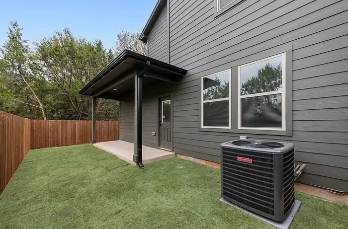 5612 Black Pine Cir — Photo 17