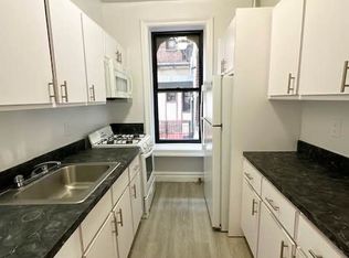 240 E 18th St #1, Brooklyn, NY 11226