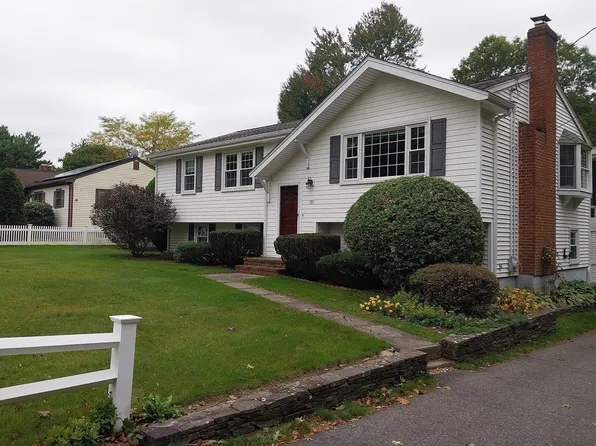 720 North St, Bridgewater, MA 02324