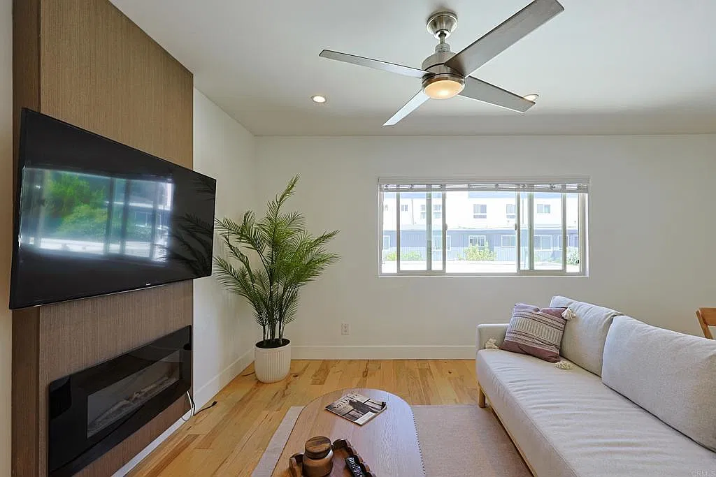 1 bed, 1.0 bath, 500 sqft, $3,500 — Photo 3