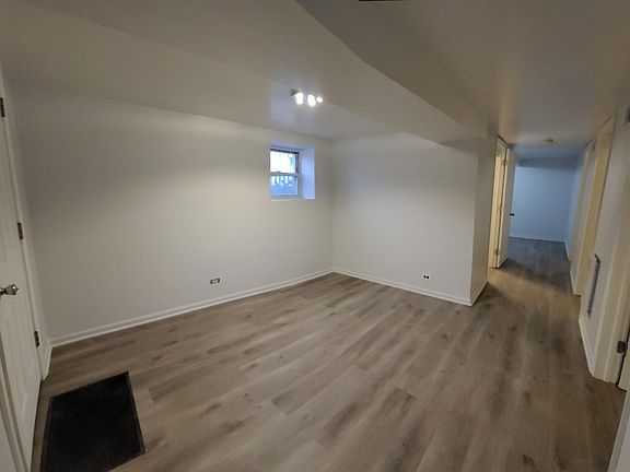 2nd image of 3222 W 23rd St #G