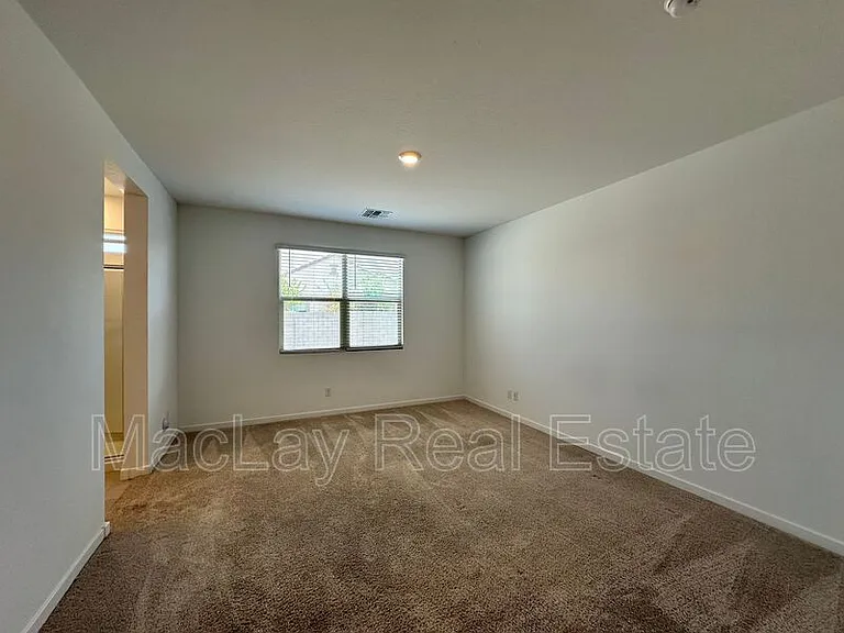 25361 N 144th Dr — Photo 13