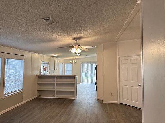 2nd image of 11941 Watergate Cir