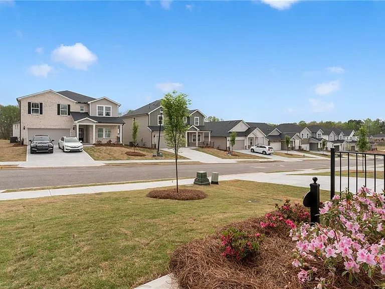 3089 Sweet Red Cir — Photo 7