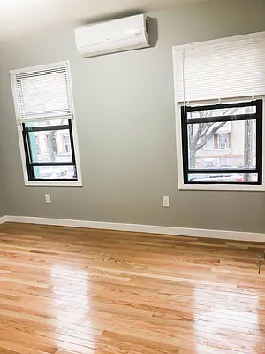 Rented by Compass | media 10