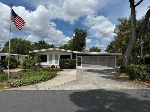 9 S Bobwhite Rd, Wildwood, FL 34785