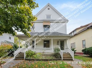 1034 Davis Ave NW #2, Grand Rapids, MI 49504