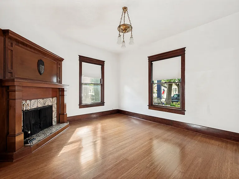 5623 Victor St — Photo 18