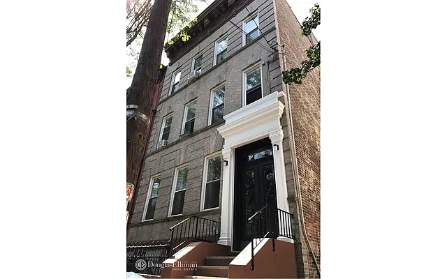 Rented by Douglas Elliman | media 2