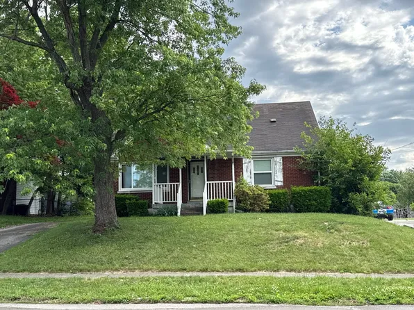 653 Saint Anthony Dr, Lexington, KY 40505