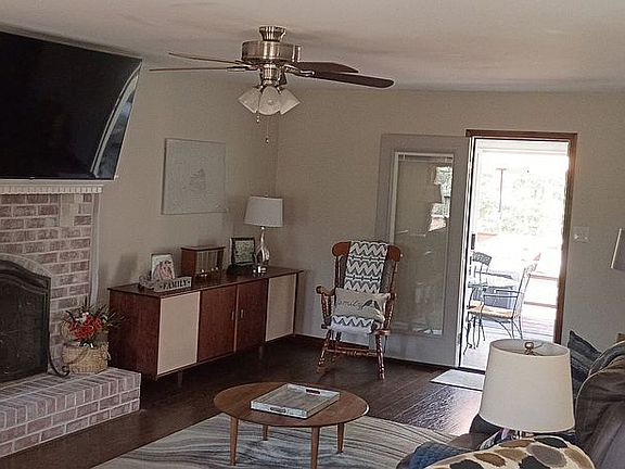 5th image of 11931 Bundle Rd