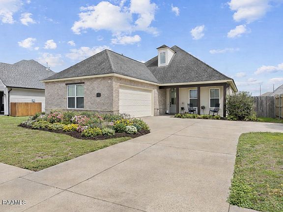 3rd image of 117 Harton Rd