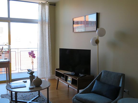 2nd image of 1210 Chicago Ave APT 701