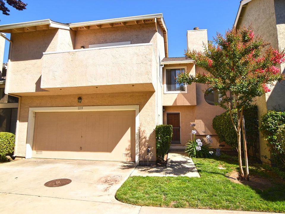 1st image of 1135 Trevino Ter
