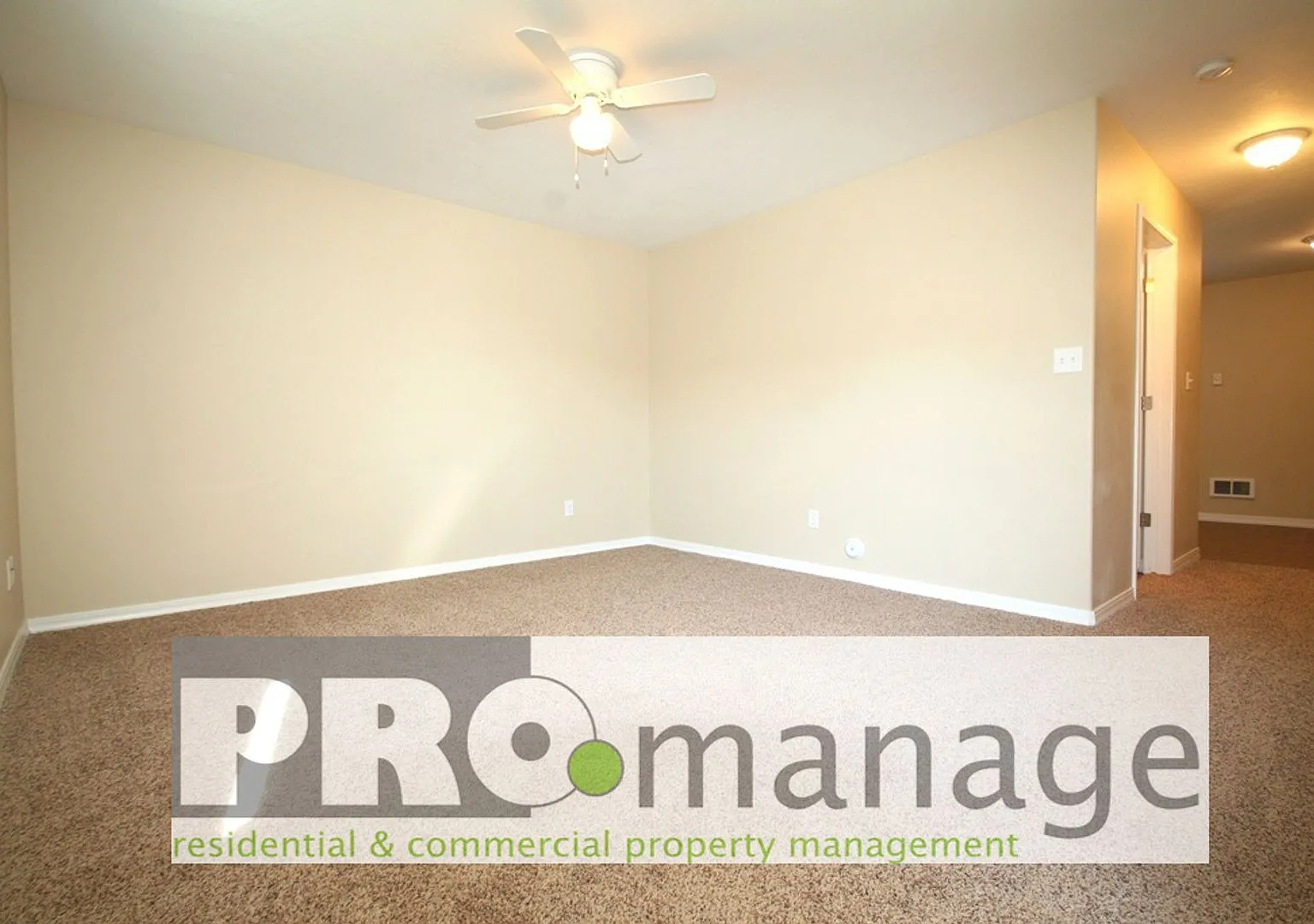 2 Bed / 1.5 Bath Townhouse - Idaho Falls — Photo 4