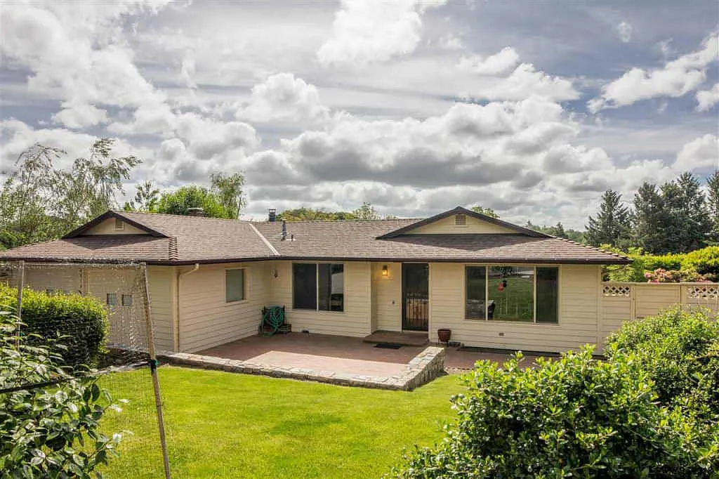 4010 NW Morgan Pl photo 1