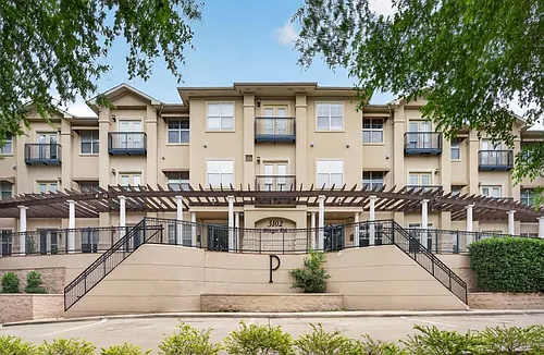 3102 Kings Rd Photo 1
