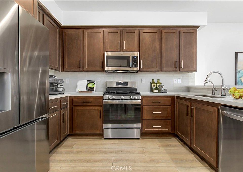 1st image of 39435 Corvina Ln