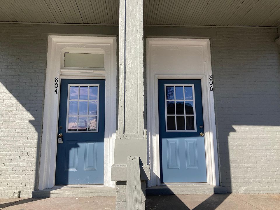 2nd image of 804 N 9th St