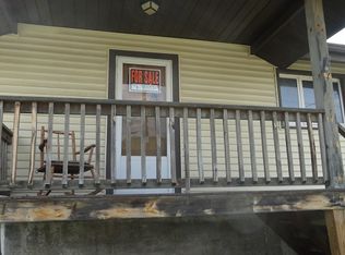 422 Plum Ave, New Kensington, PA