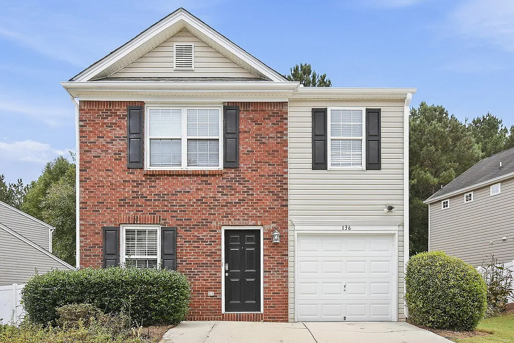 3 bed, 2.5 bath, 1260 sqft, $2,115 — Photo 1