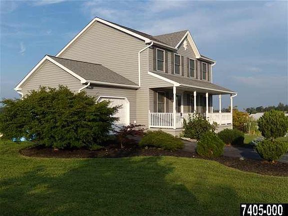 4th image of 108 Lantern Ln