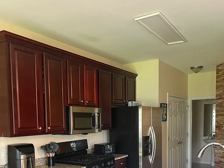 1342 N Winslowe Dr — Photo 4