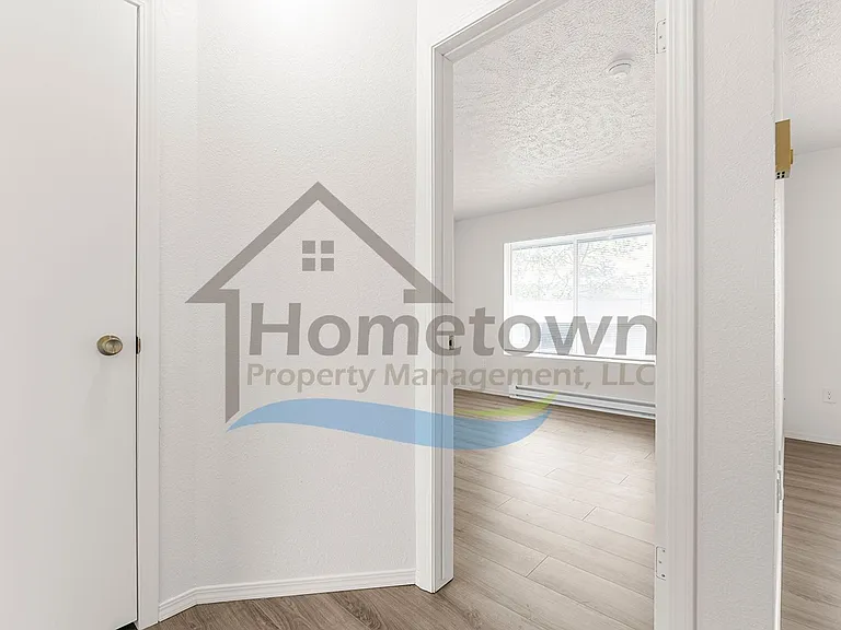 1205 W Emma Ave — Photo 15