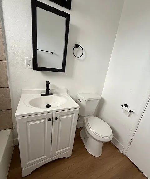 8319 S Western Ave #5 — Photo 5