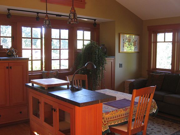 Kitchen/Living room area